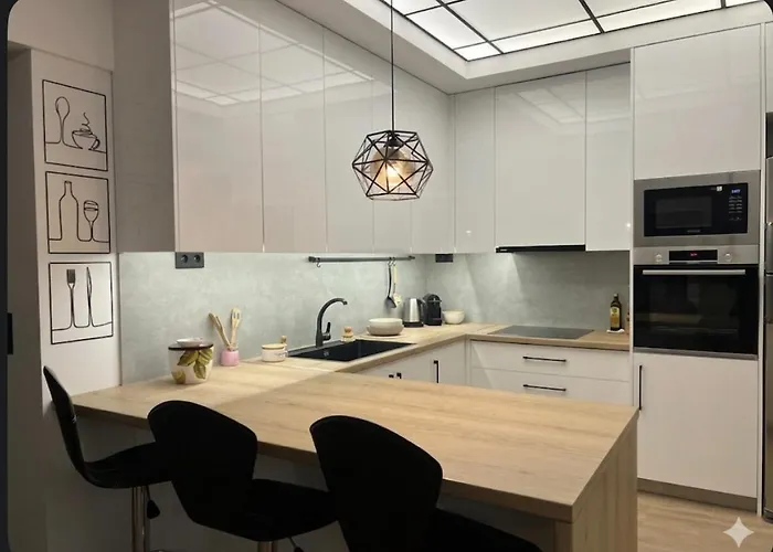 Anna's Sea View Apartment